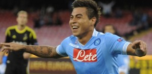eduardo-vargas-celebra-apos-marcar-gol-pelo-napoli-na-liga-europa-1356913298552_615x300