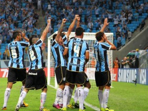 jogadorespirataslucasuebelgremiodiv