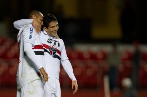 t_87719_luis-fabiano-e-aloisio-se-destacaram-no-segundo-tempo-da-goleada-sobre-a-equipe-carioca-no-morumbi