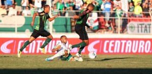 01062013---america-mg-vence-o-palmeiras-em-itu-por-1-a-0-recuperando-se-de-duas-derrotas-seguidas-1370127040905_615x300