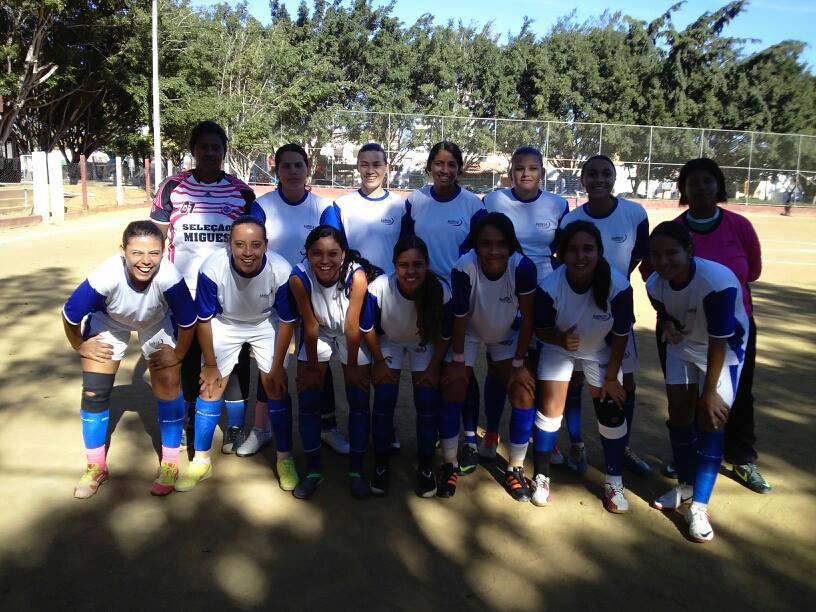 1390731_609315749131966_47578694_n