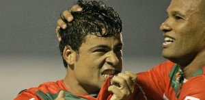 8f5efb47-efcb-4d2f-bad7-45ad163ce951_heverton-comemora-gol-da-portuguesa-durante-partida-contra-o-vila-nova-go-pela-primeira-rodada-da-serie-b-1273284860241_615x300