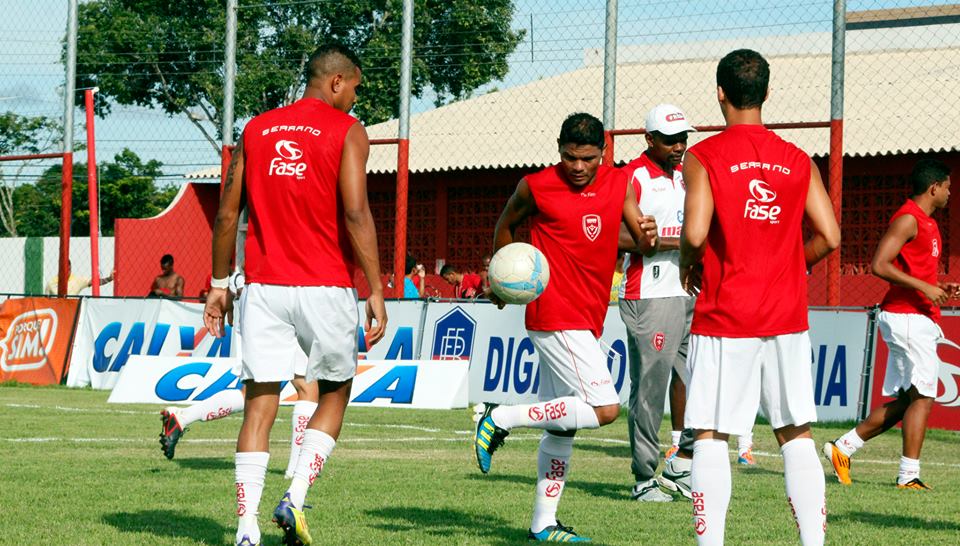 1505291_10202246240697145_1466110764_n