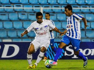 Avai-Bragantino-Foto-Eduardo-ValenteAGP_LANIMA20140422_0188_24