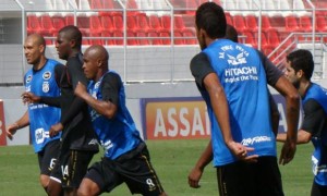 t_114170_delegacao-da-macaca-viajou-para-araraquara-nesta-segunda-feira-para-finalizar-preparacao-para-o-jogo