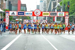 t_135752_a-largada-do-pelotao-de-elite-masculino-sera-as-9-horas-de-brasilia